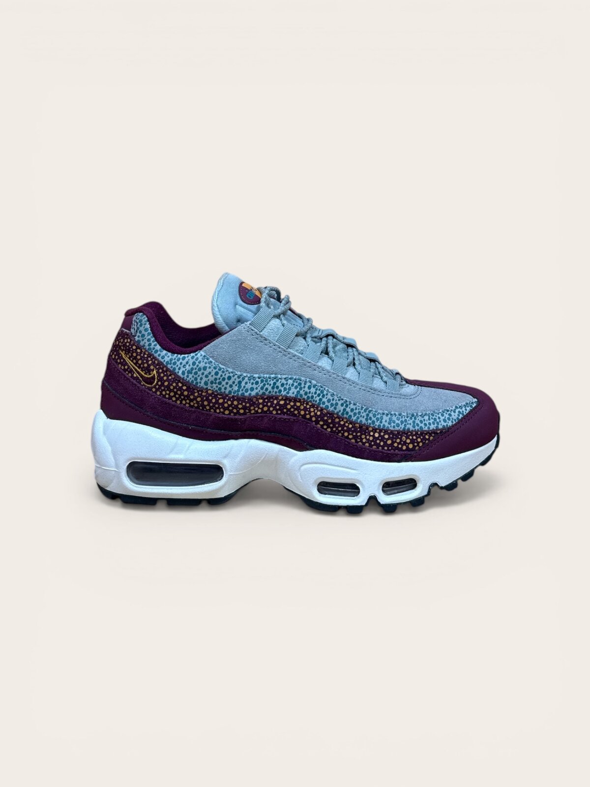 Nike Air Max 95 Bordeaux Yellow