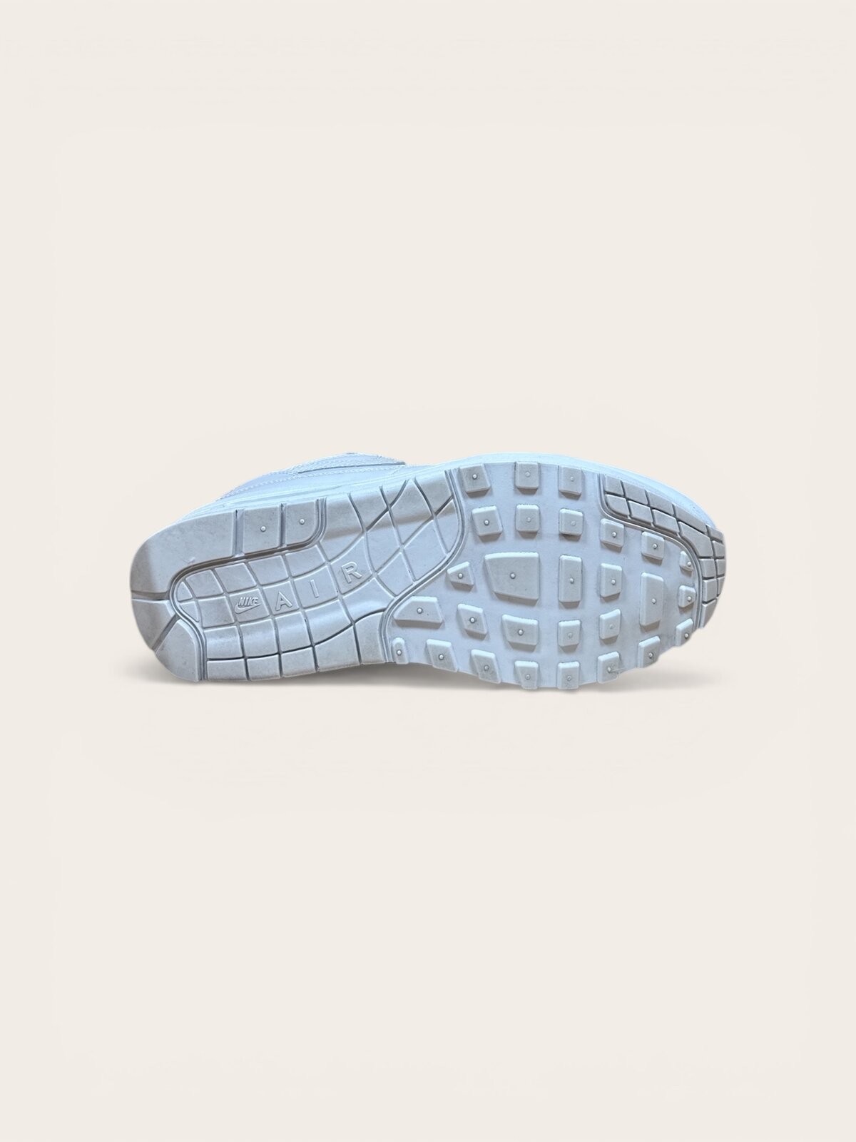 Nike Air Max 1 '87 Supreme Triple White