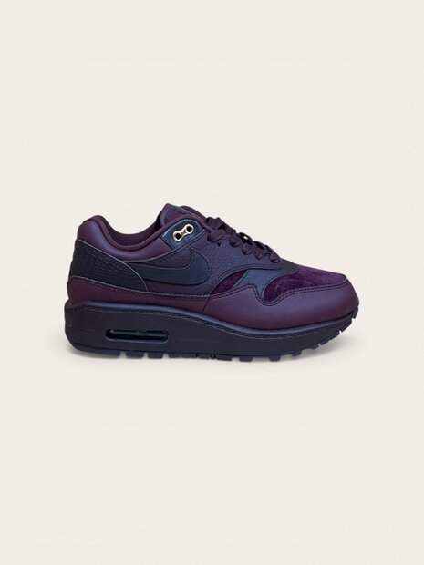 Nike Air Max 1 Burgundy Crush