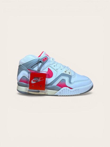 Nike Air Tech Challenge Racer Pink