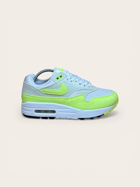 Nike Air Max 1 Volt