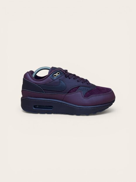 Nike Air Max 1 Burgundy Crush 